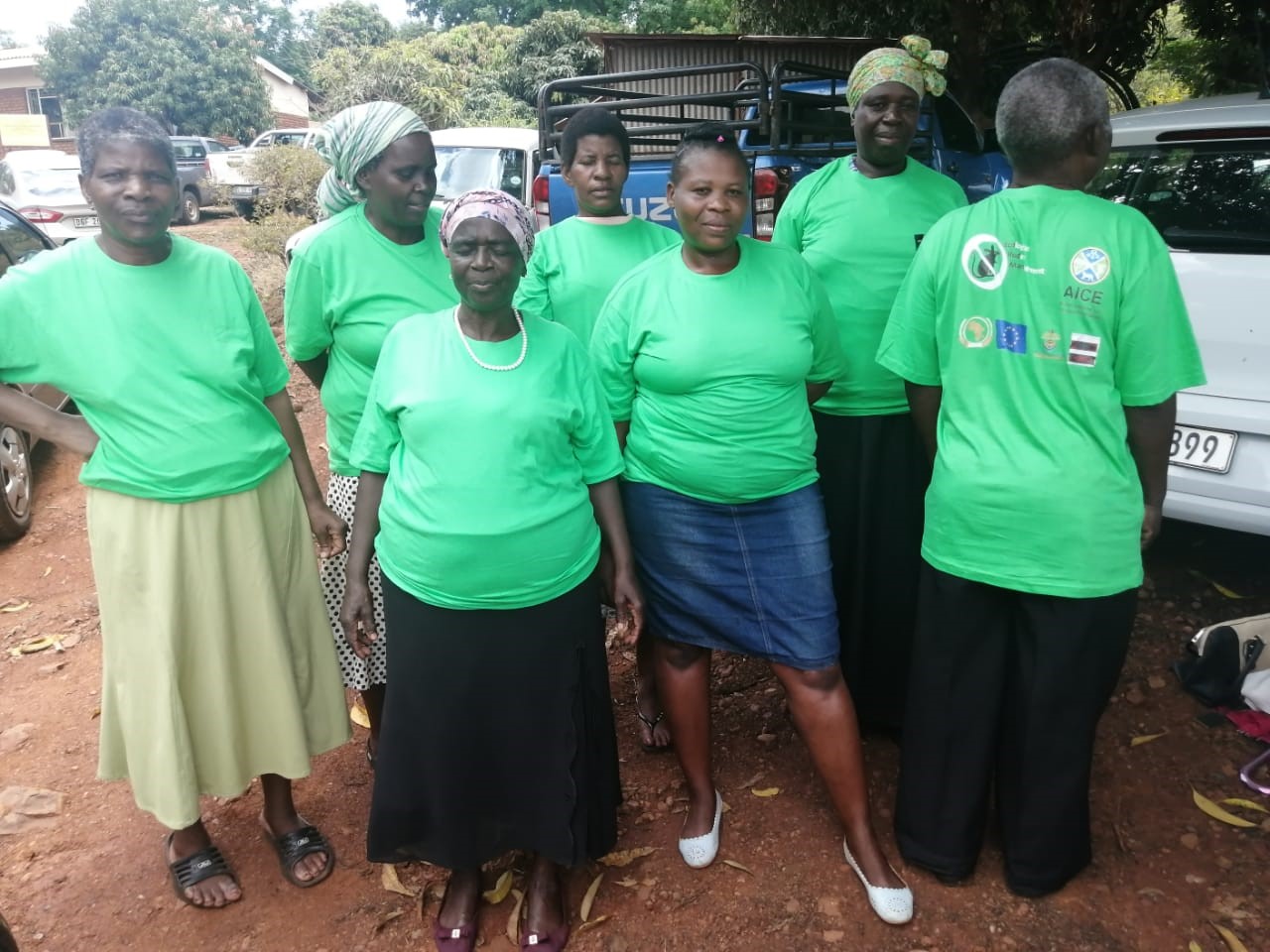 farmers with ecorodman tshirts